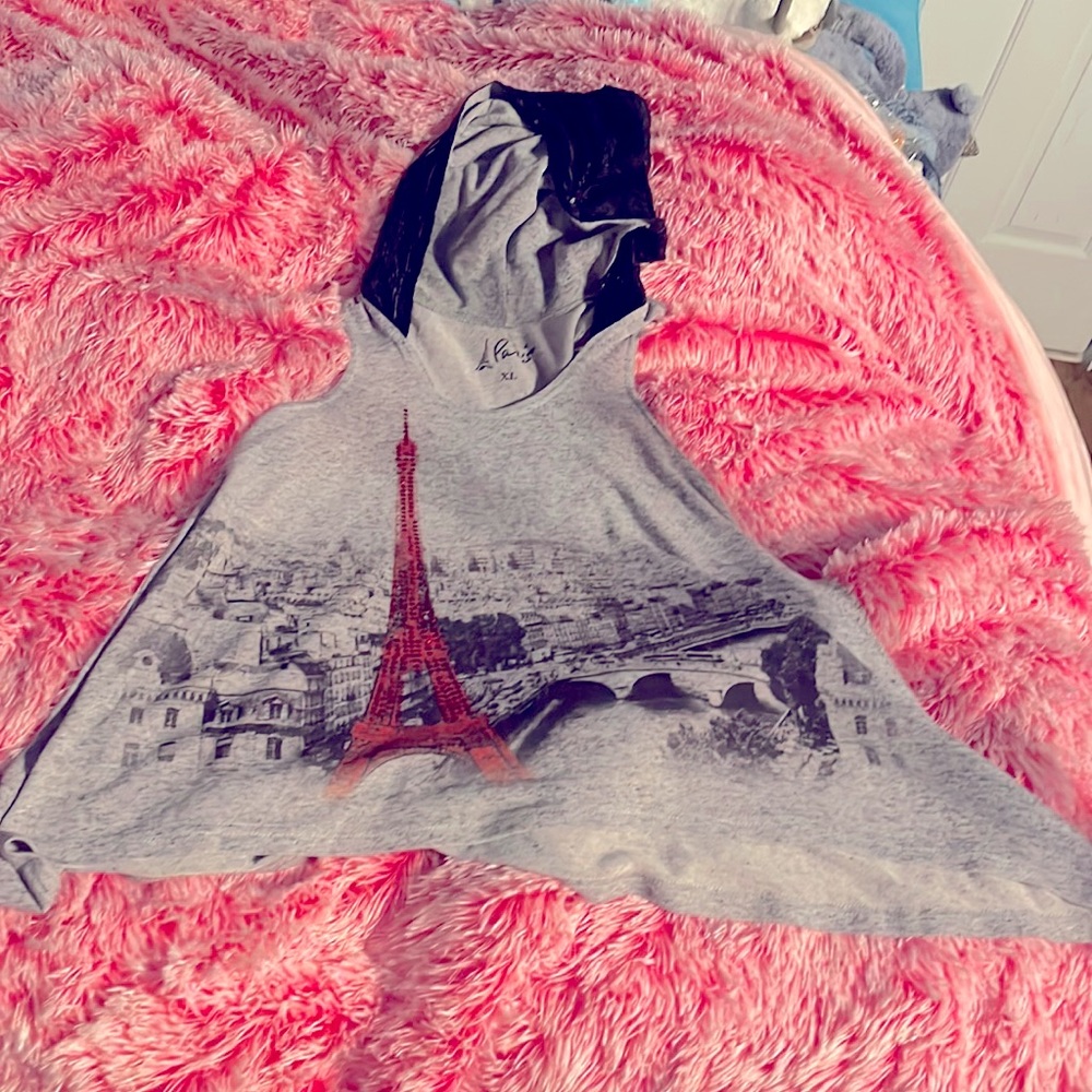 Paris high low hooded tank